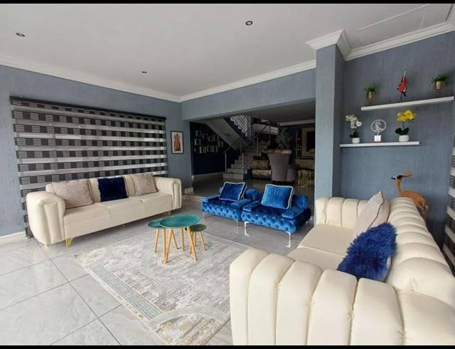 5 BEDROOM PROPERTY TO RENT IN THREE RIVERS EAST